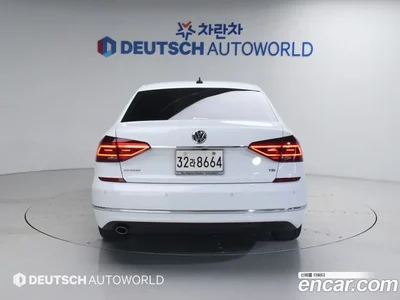 2018 Volkswagen Passat 2.0 TSI, фото 4, лот 10183670