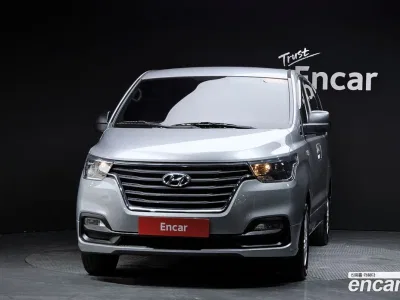 2021 Hyundai Starex Van 5-Seater, фото 2, лот 10224329