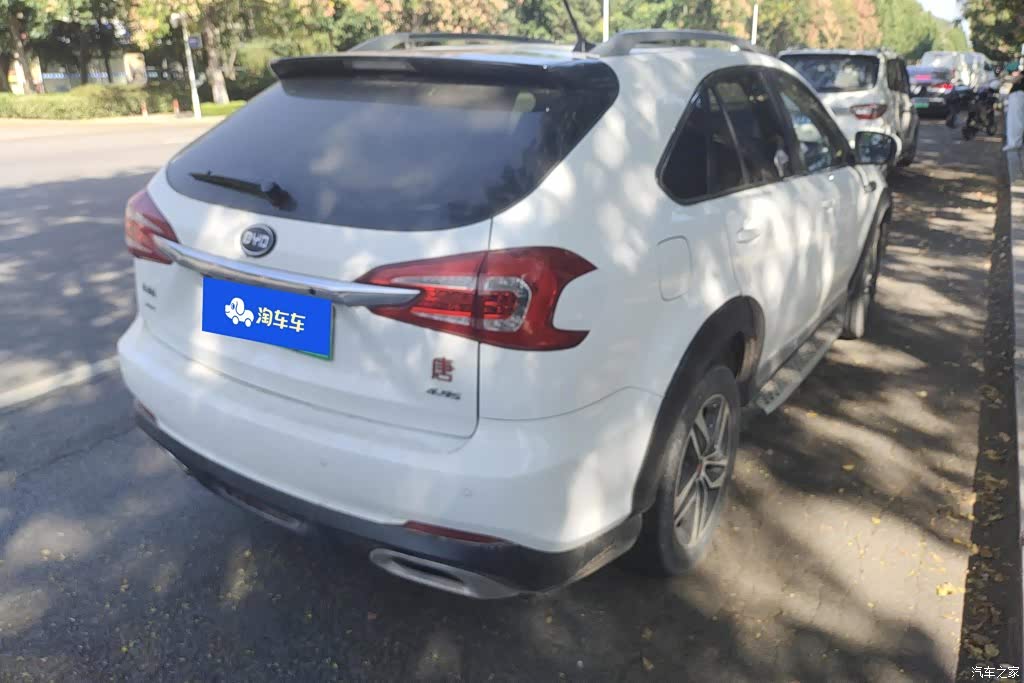 2015 BYD Tang New Energy 2.0T 4WD Flagship, фото 3, лот 11216379