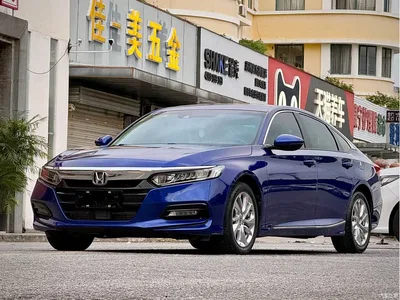2018 Honda Accord 260TURBO Luxury Edition China V, фото 1, лот 10376238