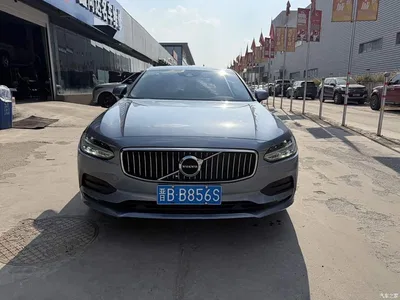 2017 Volvo S90 T4 Momentum, фото 2, лот 10766702