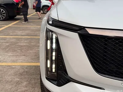 2026 Cadillac XT5 2.0T Platinum Model, фото 3, лот 11006743