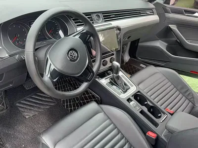 2018 Volkswagen Magotan 280TSI DSG Comfort, фото 2, лот 11018145
