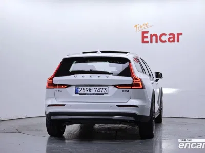 2026 Volvo V60 B5 Ultra AWD, фото 3, лот 11320146