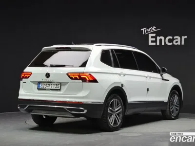 2023 Volkswagen Tiguan 2.0 TSI Prestige, фото 2, лот 10130272