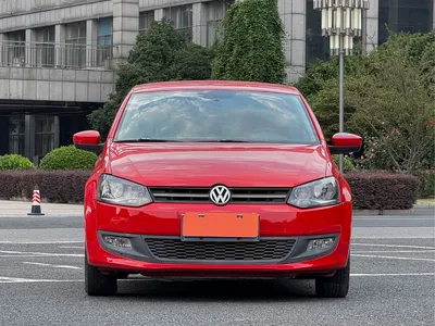 2013 Volkswagen Polo 1.4L Automatic Comfort Edition, фото 2, лот 10464964