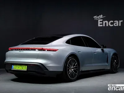 2023 Porsche Taycan Base, фото 2, лот 10169674