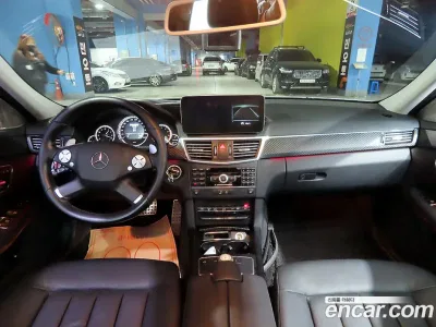 2011 Mercedes-Benz E-Class E300 Elegance, фото 4, лот 10077587
