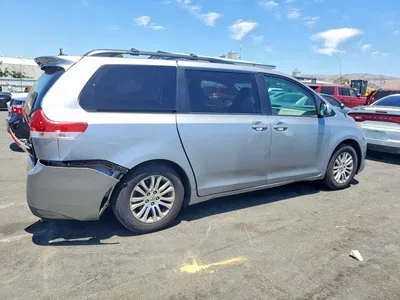 2012 TOYOTA SIENNA XLE 8-PASSENGER, фото 3, лот 10549102