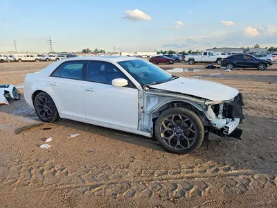 2019 CHRYSLER 300 S, фото 4, лот 10867632