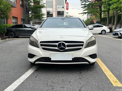 2013 Mercedes A Klasse, фото 2, лот 10246890