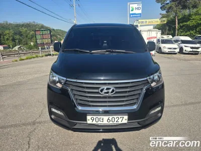2019 Hyundai Starex Van 5-Seater, фото 1, лот 10192970