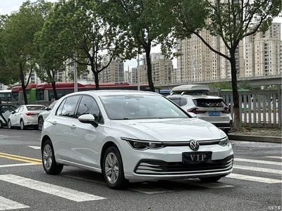 2021 Volkswagen Golf 200TSI DSG, фото 3, лот 10425771