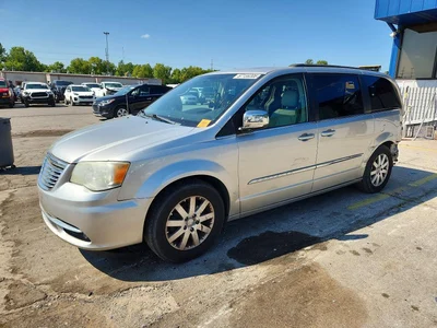 2011 CHRYSLER TOWN & COUNTRY TOURING L, фото 1, лот 10868091