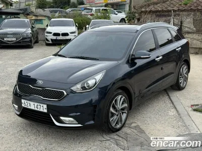 2017 Kia Niro Prestige, фото 2, лот 11132307