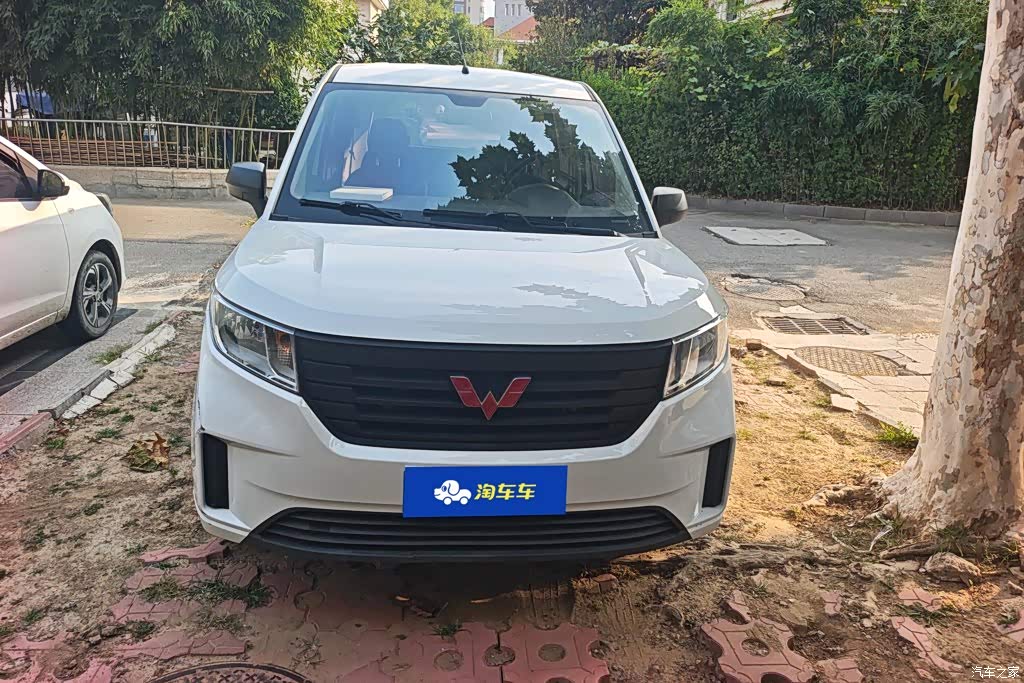 2020 Wuling Motors Wuling Hongguang PLUS 1.5L Manual Standard 5-seater, фото 2, лот 10899995
