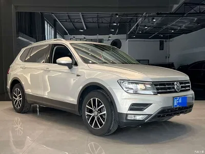 2018 Volkswagen Tiguan L 330TSI Automatic 2WD Luxury Edition, фото 3, лот 10462219