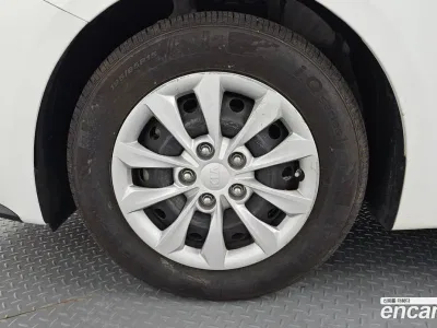 2021 Kia K3 Standard, фото 4, лот 10058279