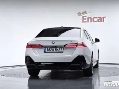 2024 BMW 5-Series 520i M Sport, фото 4, лот 10144056