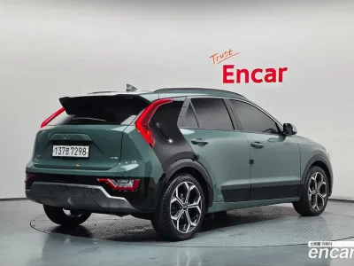 2022 Kia Niro Signature, фото 2, лот 10080286