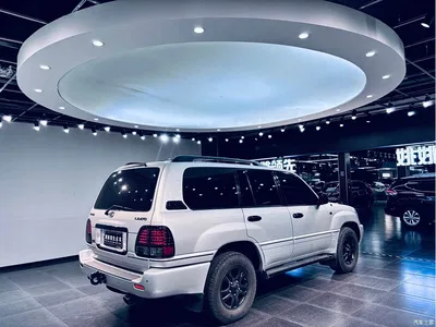 2004 Lexus LX Model 470, фото 3, лот 10314884