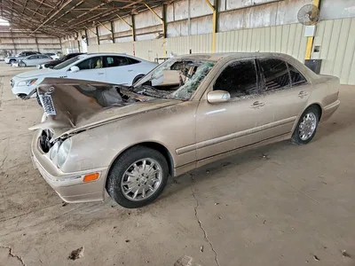 2000 MERCEDES-BENZ E 320, фото 1, лот 10972048