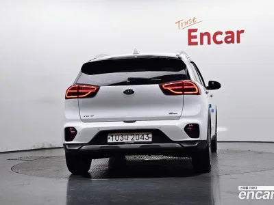 2020 Kia Niro 1.6 HEV, фото 4, лот 10115178