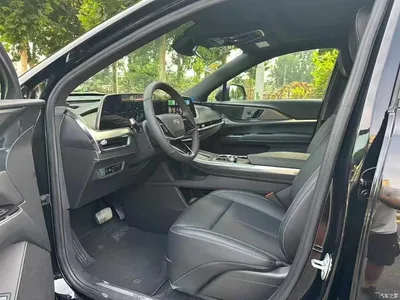 2026 Cadillac XT5 2.0T Luxury Model, фото 4, лот 10303253