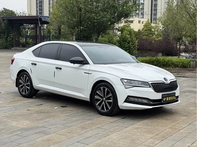 2024 Škoda Superb TSI280 DSG Premium Edition, фото 3, лот 10348359