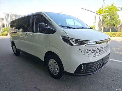 2023 SAIC Maxus Xintu V70 Model 2.0T Elite Edition Automatic Long Wheelbase Low Roof 6/7-Seater, фото 3, лот 11160986