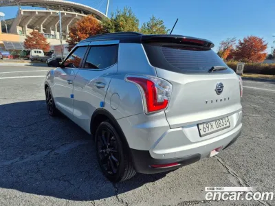 2015 Ssang Yong TIBOLI LX 2WD, фото 2, лот 10055503