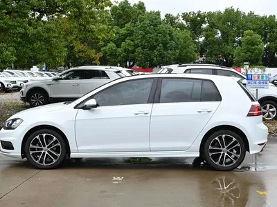 2017 Volkswagen Golf 280TSI Auto R-Line Millionth Anniversary Edition, фото 3, лот 11579996