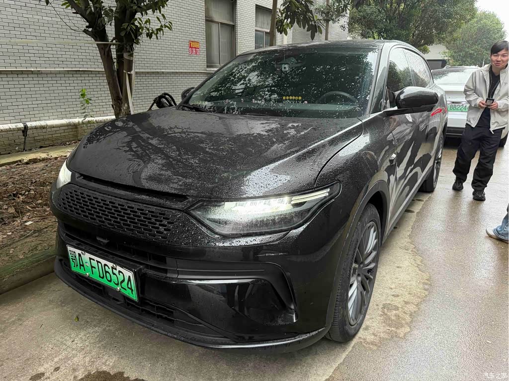 2023 Leapmotor C11 Extended Range 200 Comfort Edition, фото 1, лот 11219596