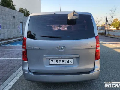 2017 Hyundai Starex 12-Seater Wagon, фото 3, лот 10191495