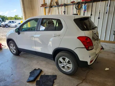2022 CHEVROLET TRAX LS, фото 2, лот 10702919