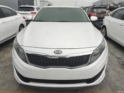2012 Kia K5 2.0L Manual GL, фото 3, лот 10765322
