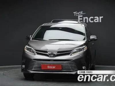 2019 Toyota Sienna 3.5 AWD, фото 3, лот 10034114