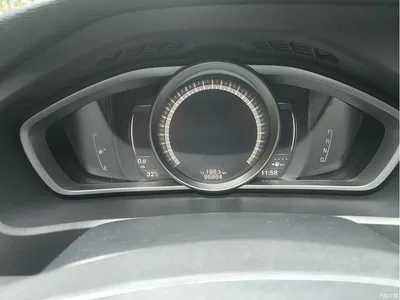 2017 Volvo V40 T3 R-Design, фото 4, лот 10352591