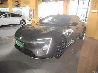 2025 Avatr 06 Ultra Pure Electric Edition, фото 1, лот 10402174