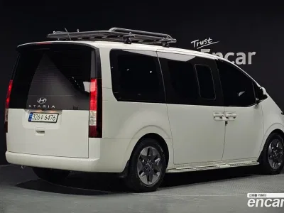2023 Hyundai Staria Tourer 9-Seater, фото 2, лот 10109048