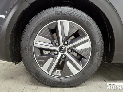 2020 Kia Niro 1.6 HEV, фото 4, лот 10076290