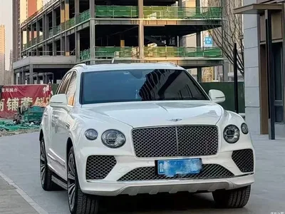2022 Bentley Bentayga, фото 3, лот 10245759