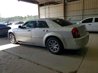 2010 CHRYSLER 300 TOURING, фото 2, лот 10868036