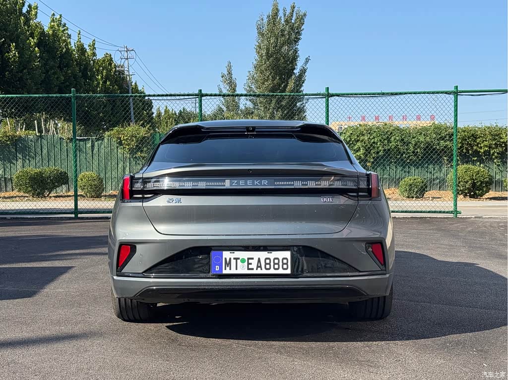 2024 ZEEKR 001 WE Edition 95kWh AWD, фото 4, лот 11225663