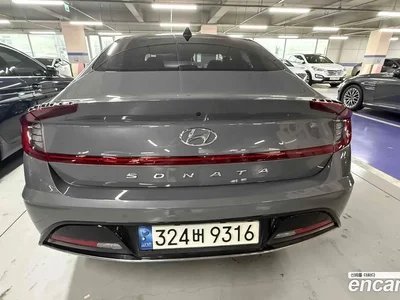 2022 Hyundai Sonata 2.0, фото 2, лот 10213377