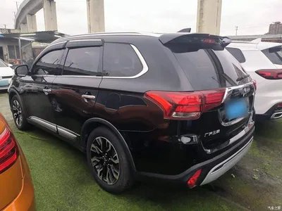 2020 Mitsubishi Outlander 2.4L 4WD Luxury 7-seater, фото 4, лот 10340629