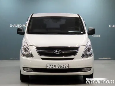 2016 Hyundai Starex 12-Seater Wagon, фото 2, лот 10191375