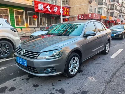 2013 Volkswagen Bora 1.6L Manual Comfort Model, фото 1, лот 10471496