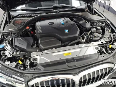 2020 BMW 3-Series 330e Luxury, фото 4, лот 10037997