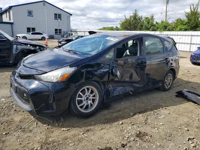 2017 TOYOTA PRIUS V TWO, фото 1, лот 10999669